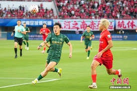 曼联有意引进萨默维尔以增强中场实力